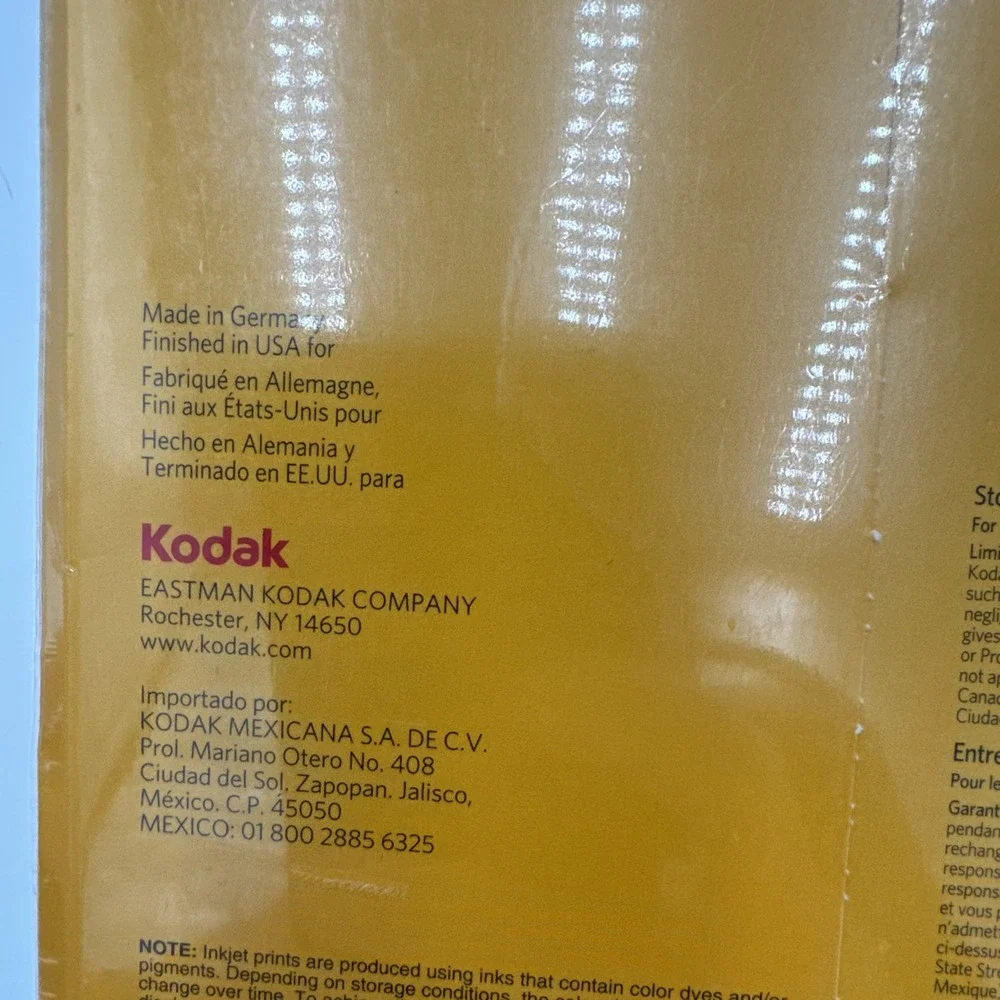 NEW Kodak Ultra Premium Photo Paper High Gloss 25 Sheets 8.5 in x 11